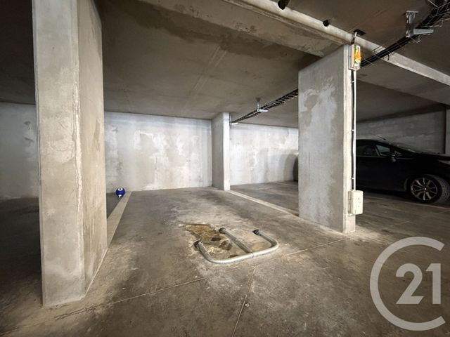 Appartement F2 à vendre - 2 pièces - 41.3 m2 - TOULON - 83 - PROVENCE-ALPES-COTE-D-AZUR - Century 21 Le Mourillon