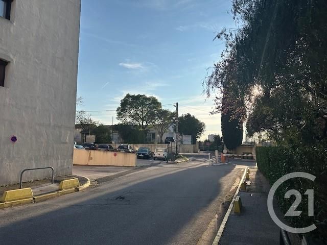 parking à vendre - 12.5 m2 - LA VALETTE DU VAR - 83 - PROVENCE-ALPES-COTE-D-AZUR - Century 21 Le Mourillon