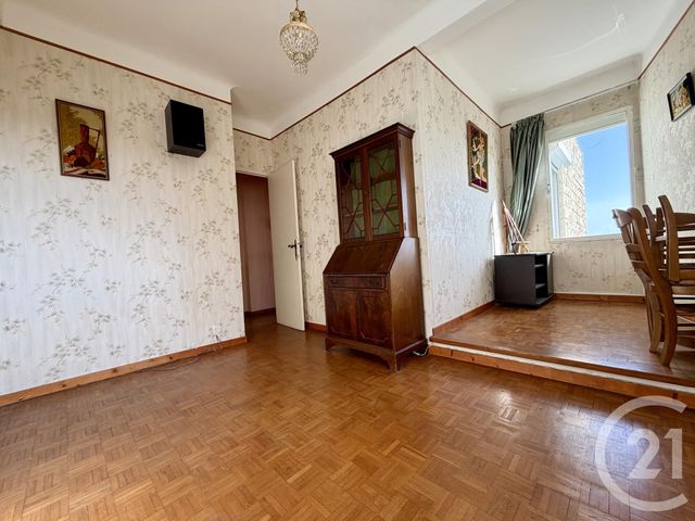 Appartement F4 à vendre - 4 pièces - 90.0 m2 - TOULON - 83 - PROVENCE-ALPES-COTE-D-AZUR - Century 21 Le Mourillon