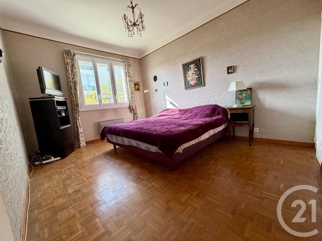 Appartement F4 à vendre - 4 pièces - 90.0 m2 - TOULON - 83 - PROVENCE-ALPES-COTE-D-AZUR - Century 21 Le Mourillon