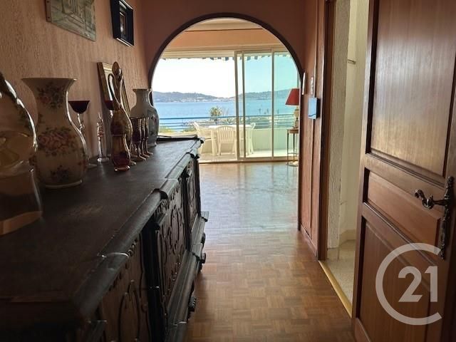 Appartement F4 à vendre - 4 pièces - 90.0 m2 - TOULON - 83 - PROVENCE-ALPES-COTE-D-AZUR - Century 21 Le Mourillon