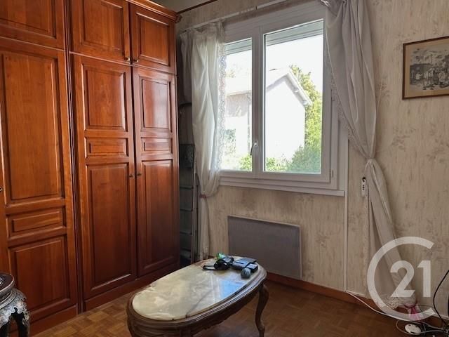 Appartement F4 à vendre - 4 pièces - 90.0 m2 - TOULON - 83 - PROVENCE-ALPES-COTE-D-AZUR - Century 21 Le Mourillon