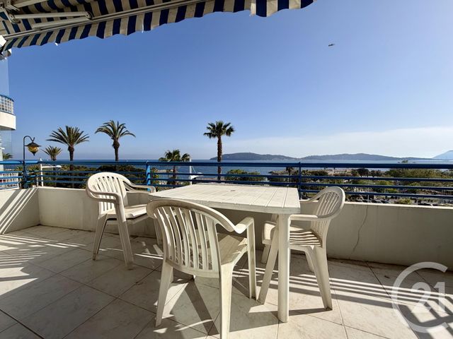 Appartement F4 à vendre - 4 pièces - 90.0 m2 - TOULON - 83 - PROVENCE-ALPES-COTE-D-AZUR - Century 21 Le Mourillon