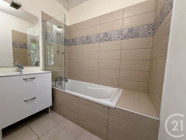 Appartement F4 à vendre - 4 pièces - 99.32 m2 - TOULON - 83 - PROVENCE-ALPES-COTE-D-AZUR - Century 21 Le Mourillon