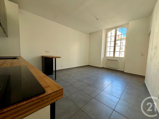 Appartement F4 à vendre - 4 pièces - 99.32 m2 - TOULON - 83 - PROVENCE-ALPES-COTE-D-AZUR - Century 21 Le Mourillon