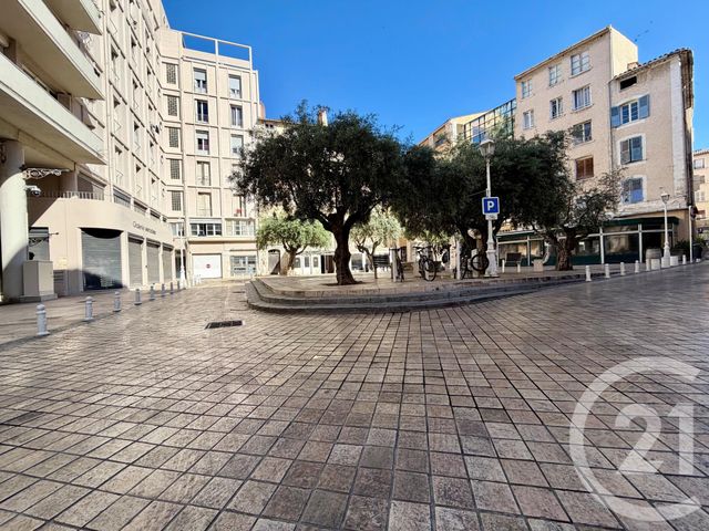 Appartement F4 à vendre - 4 pièces - 99.32 m2 - TOULON - 83 - PROVENCE-ALPES-COTE-D-AZUR - Century 21 Le Mourillon